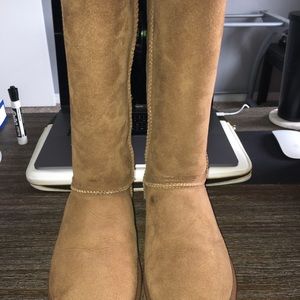 UGG Classic Tall Boots - Chestnut